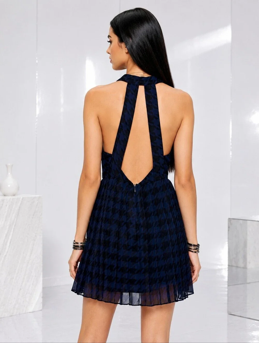 BCBGeneration Deep Blue Plaid Houndstooth Open-Back Mini Dress - Size 2